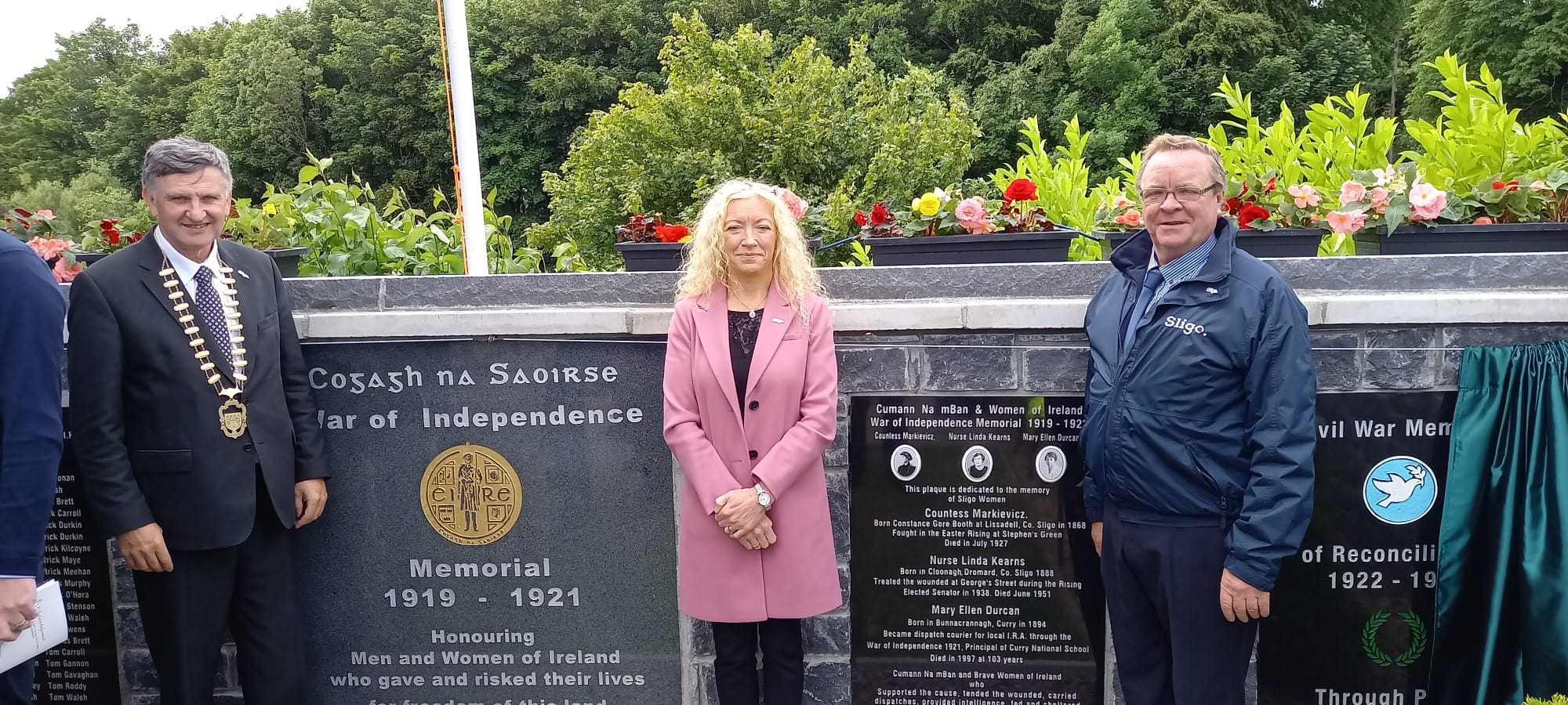 Cathaoirleach Attends Memorial Event in Banada